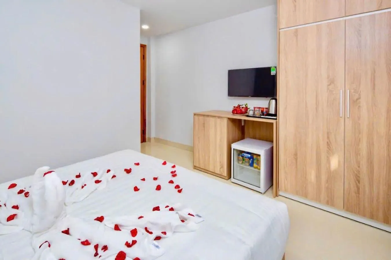 Luna House Hotel Da Nang