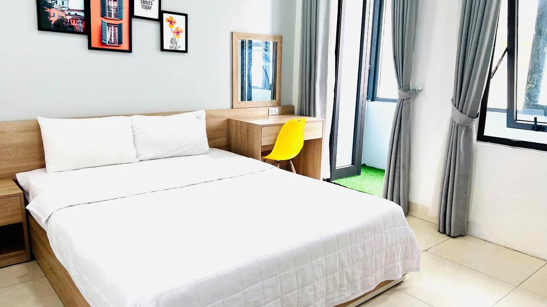 Luna House Hotel Da Nang