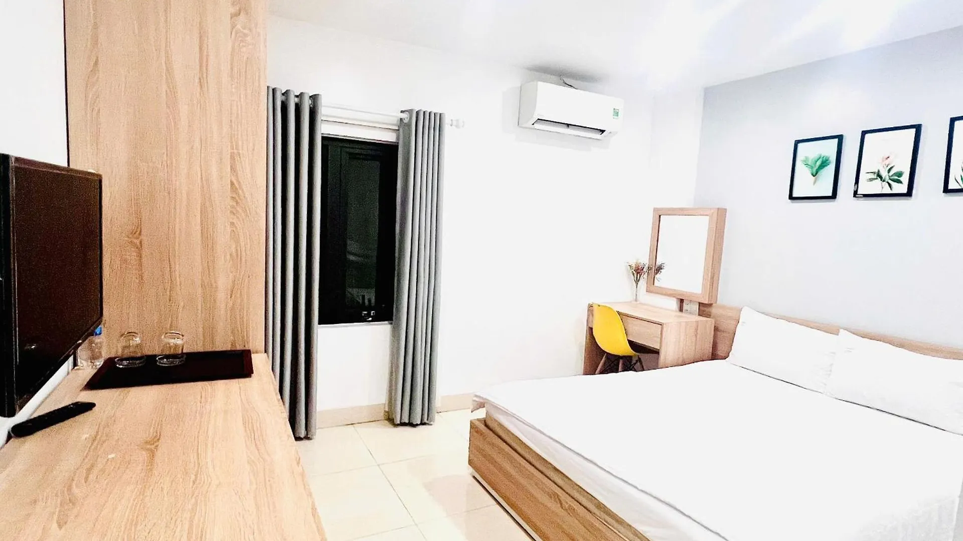 Luna House Hotel Da Nang 0*,