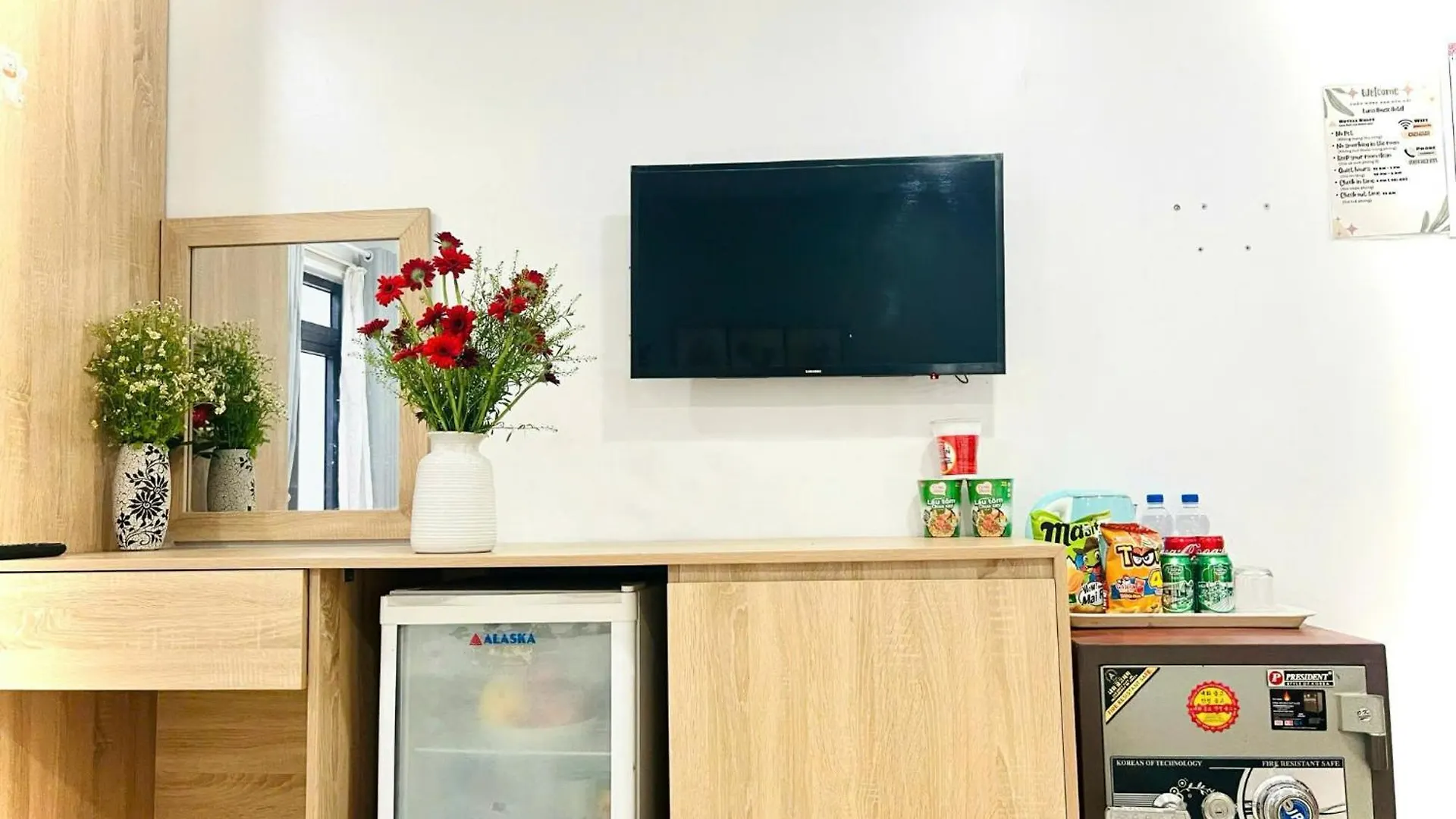 Luna House Hotel Da Nang 0*,  Vietnam