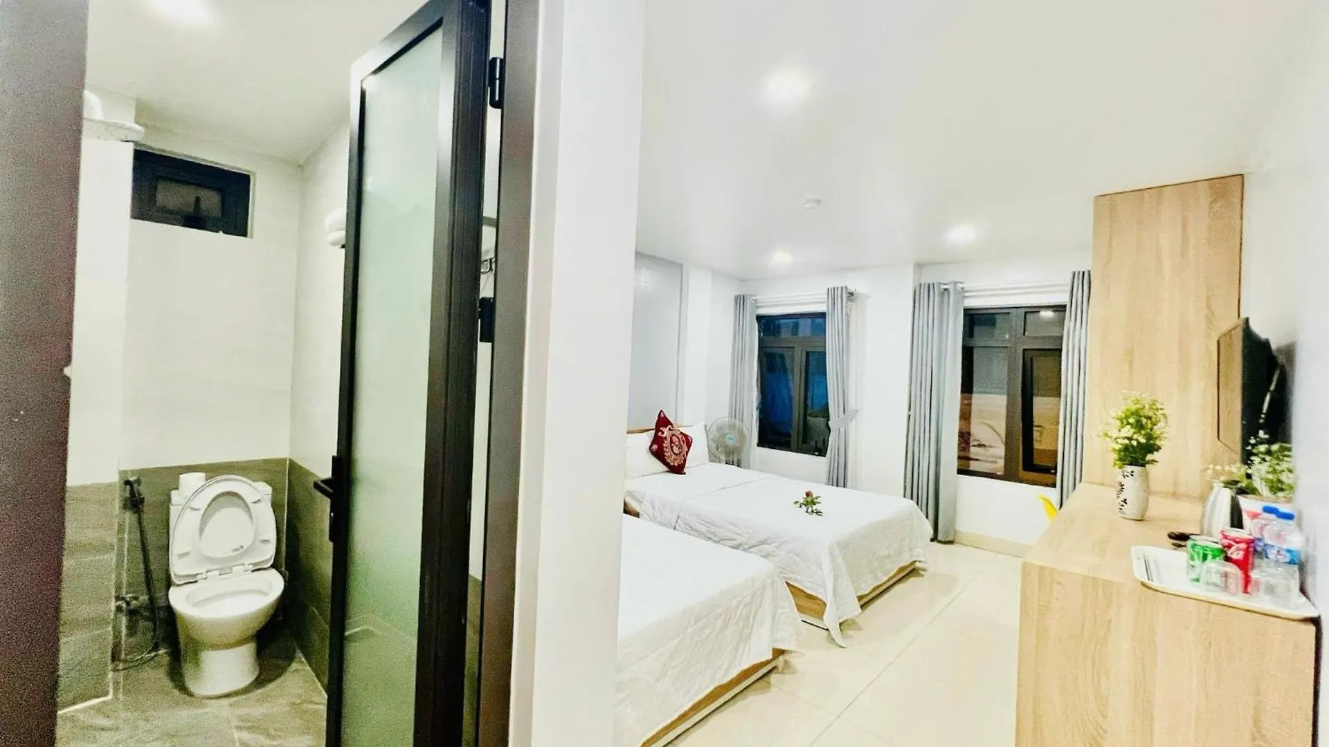 Luna House Hotel Da Nang